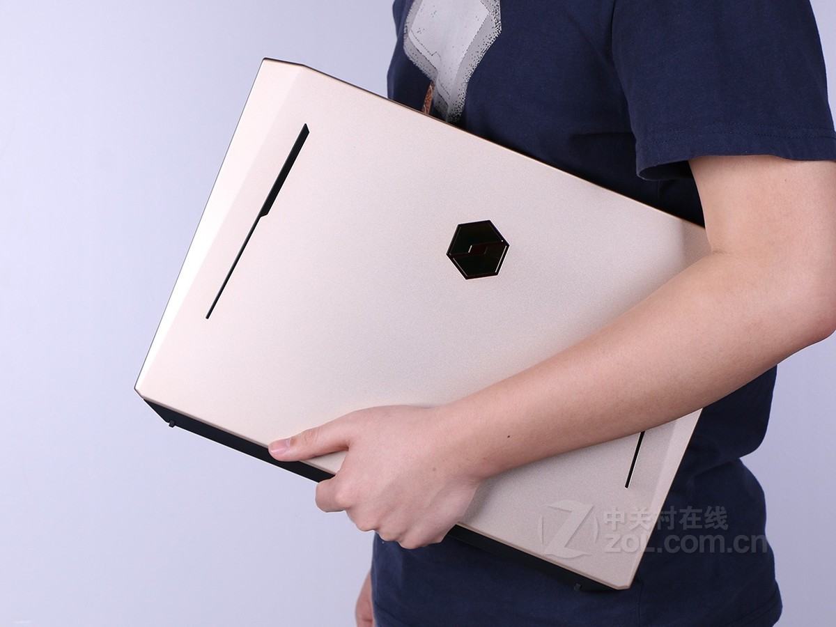 笔记本电脑 机械革命笔记本电脑 机械革命k1 图片 原创图赏19 / 35