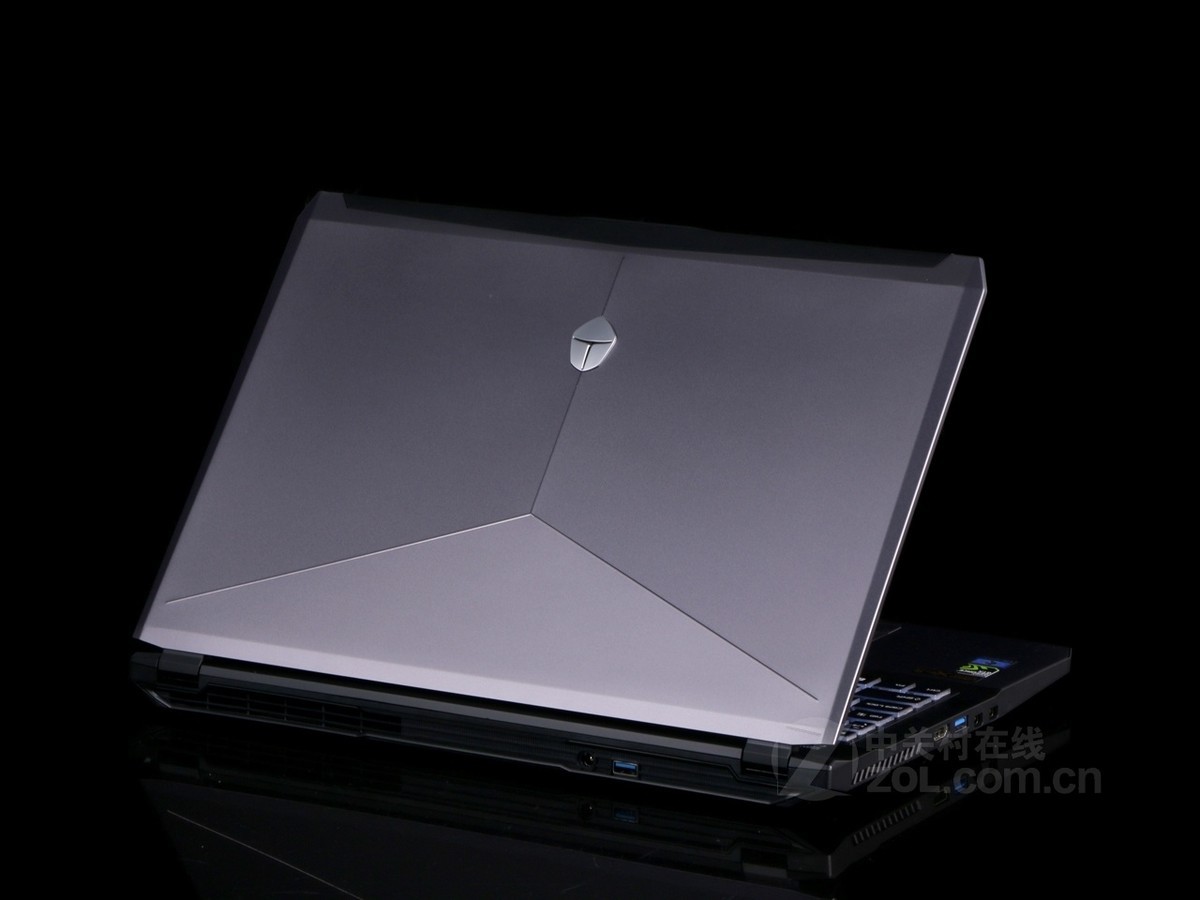 【高清图】 雷神(thunderobot)st-pro银色 图405