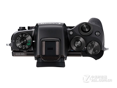 EOS M5()