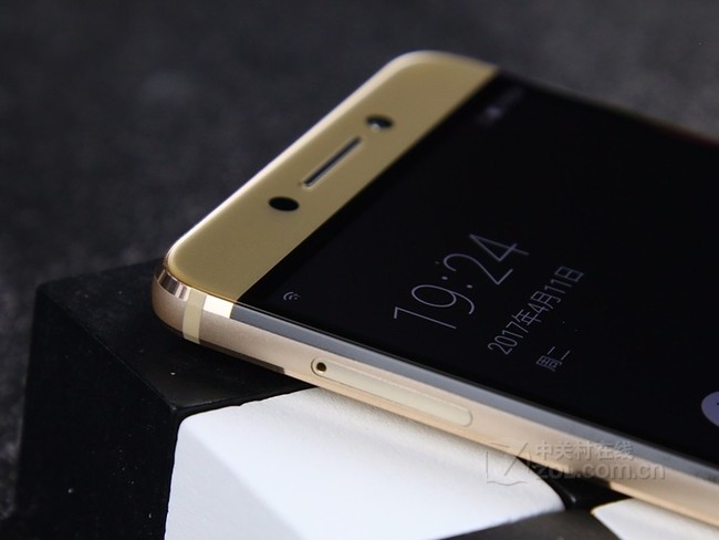 乐视乐pro3双摄ai版系统强悍京东仅售1499元