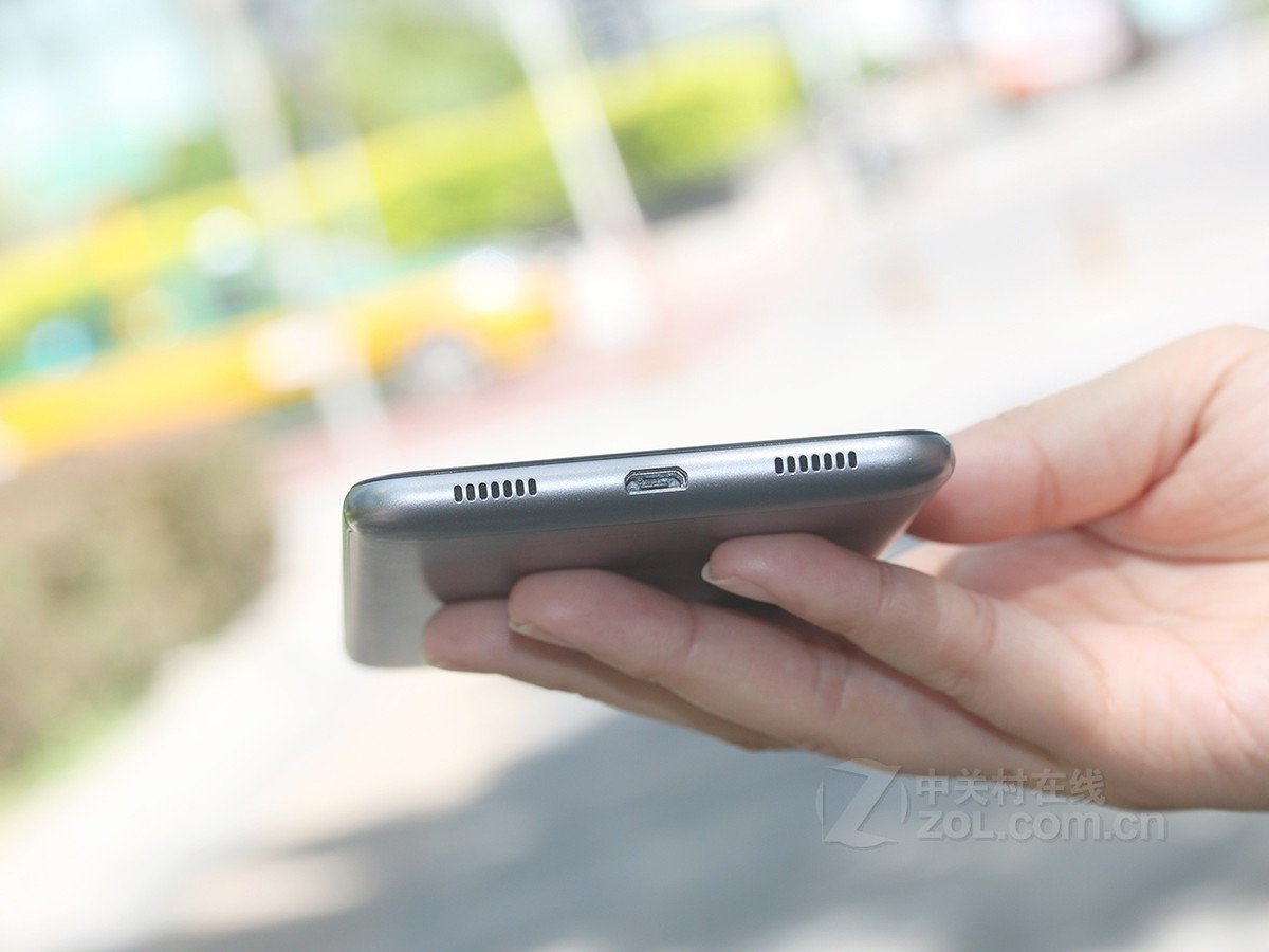 【高清图】 华为(huawei)畅享7 plus(trt-al00a/4gb ram/全网通)其他