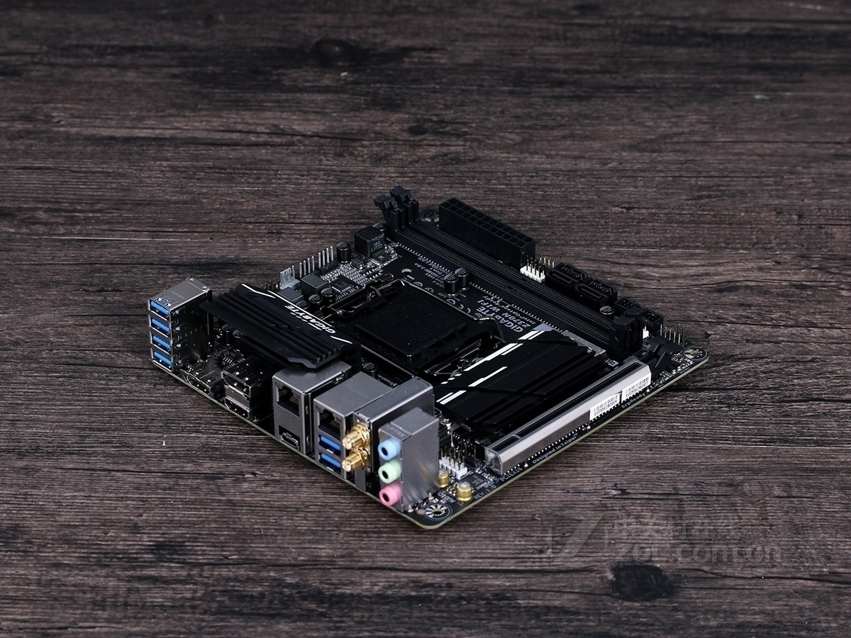 产品相关    技嘉z370n wifi  自动播放 原图下载 4/24登录