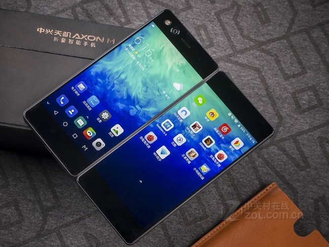 黑色 双屏) 京东4888元(赠品)_中兴 axon m(4gb ram/全网通)_手机z聚