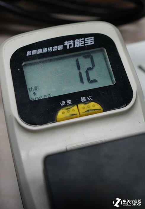 【高清图】 绿色"挖矿"节能环保 三角形主机功耗测试图2