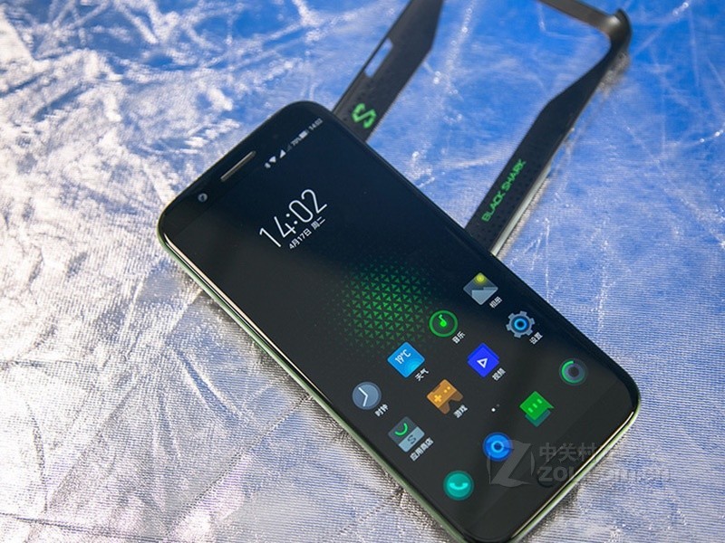【高清图】 黑鲨(blackshark)游戏手机(6gb ram/全网通)实拍图 图366