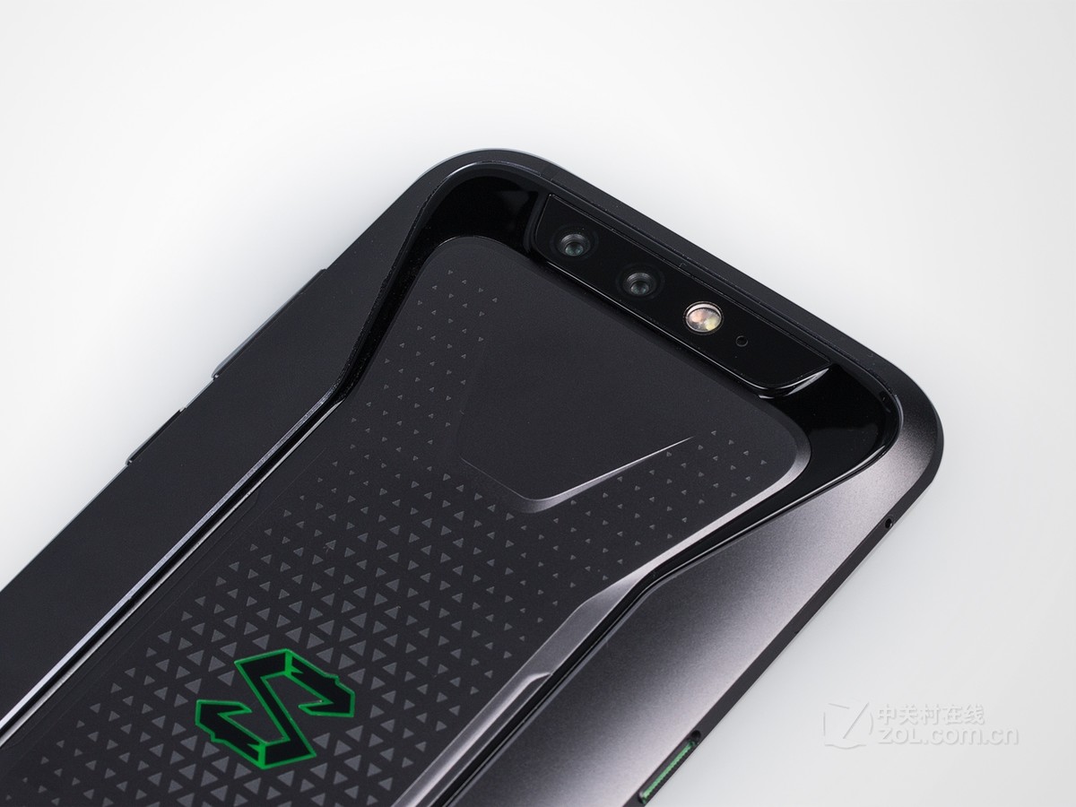 【高清图】 黑鲨(blackshark)游戏手机(6gb ram/全网通)外观图 图23