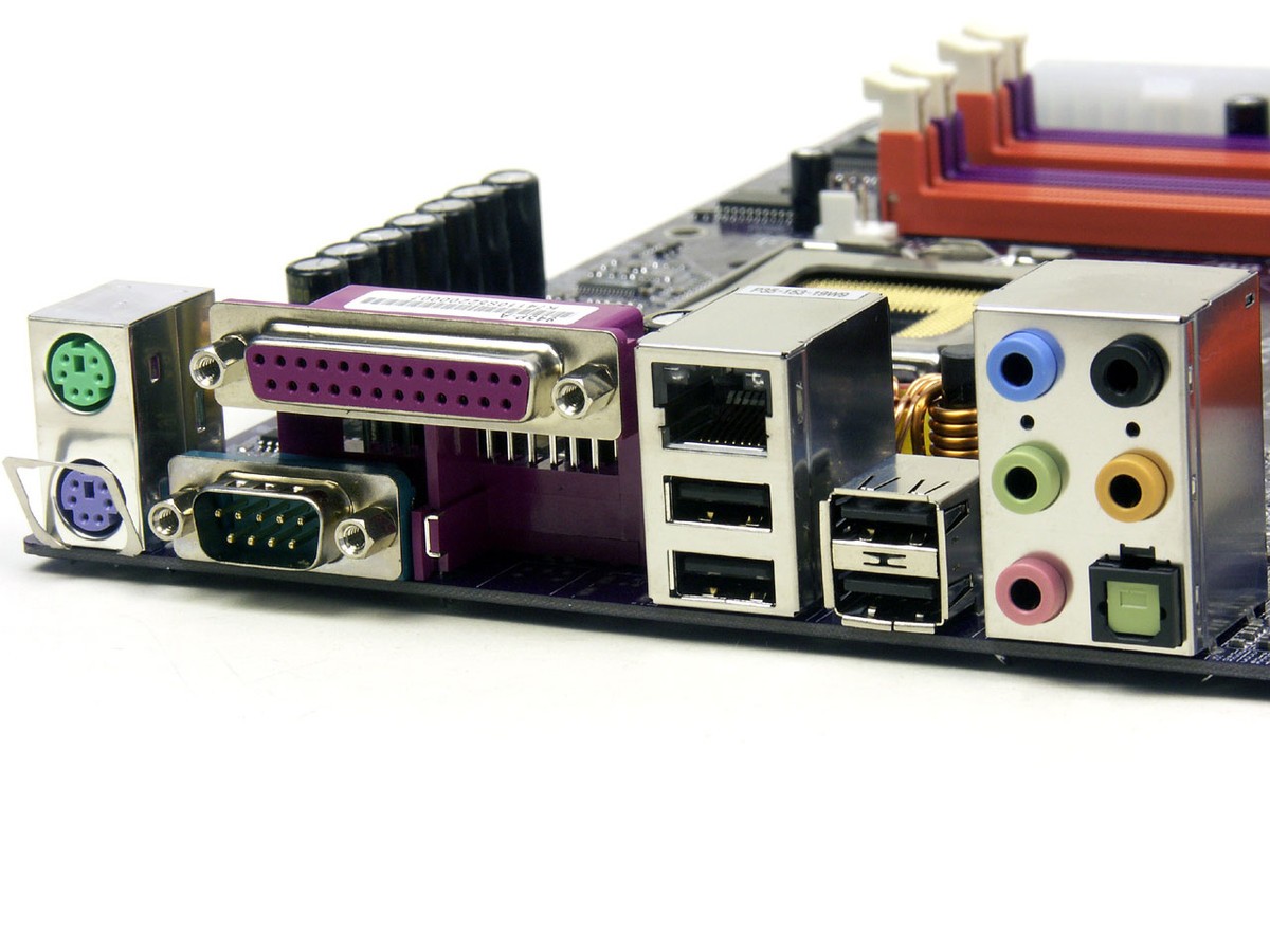 915该下课了 899元精英945p主板试用 (16/18)