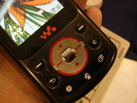 �˿�δ������Ʒ 05ͨѶչ�ֳ������̵� 