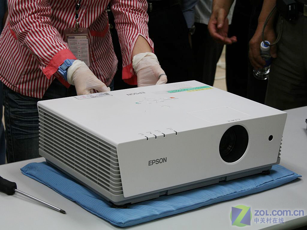 【高清图】 全拆解 爱普生投影emp-6010内部解密图7