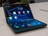 TCL 折叠屏手机