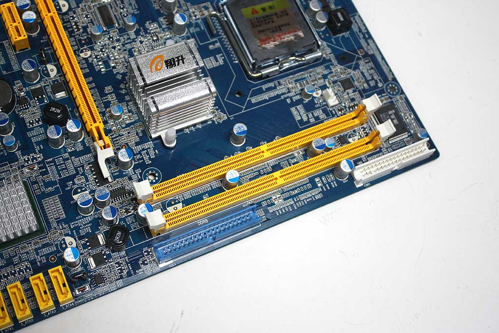 【高清图】 翔升第二代精用料 超智能p31主板上市图3