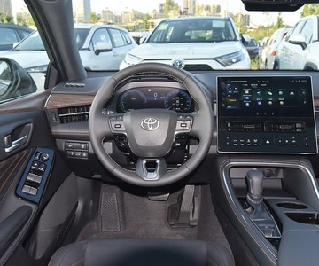 ���� ������ 2024�� 2.0L ��ȡ���пط�����3