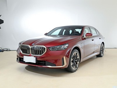 i5 2025 xDrive 50L M˶װ