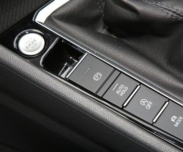 ���� ���� 2025�� 200TSI �ֶ���Խ���пط�����2