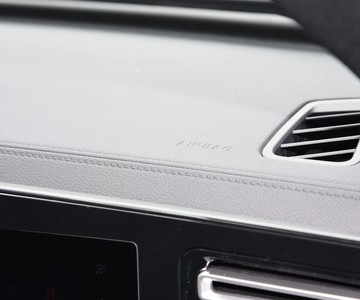 ���� ;��L 2025�� ���ڿ� 300TSI �Զ��������ڰ��пط�����6