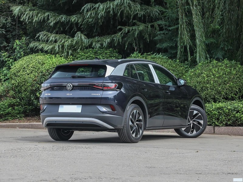 ���� ID.4 CROZZ 2026�� ������PURE