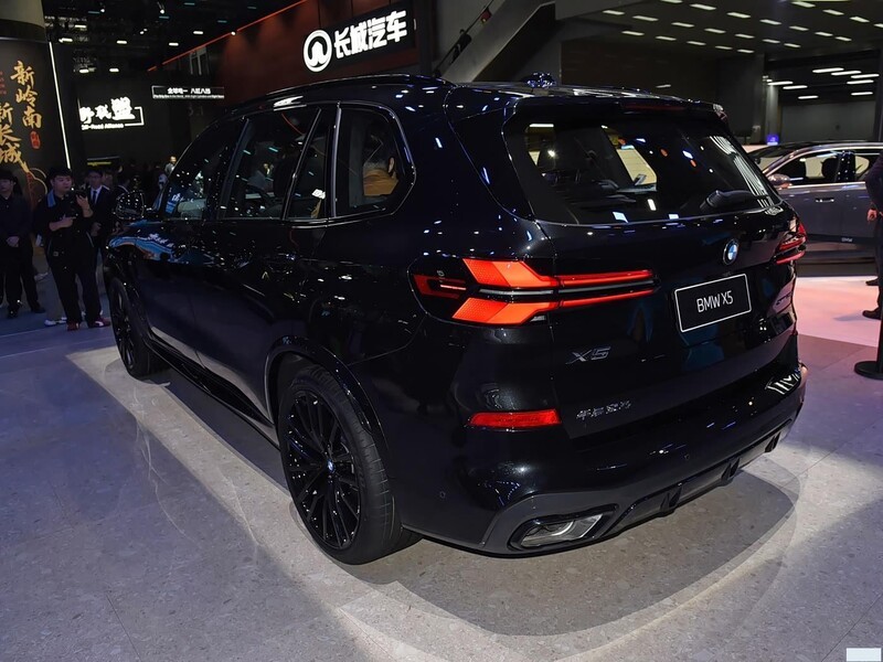 ����X5 2026�� �Ŀ� xDrive 30Li ������M�˶���ҹ��װ