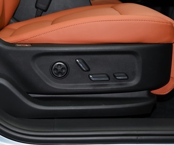 AITO �ʽ� �ʽ�M6 2026�� ���� Max��������3