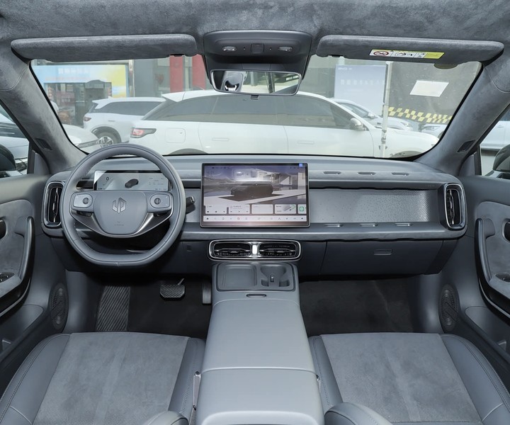 �������� ����Lafa5 2026�� 600 Ultra
