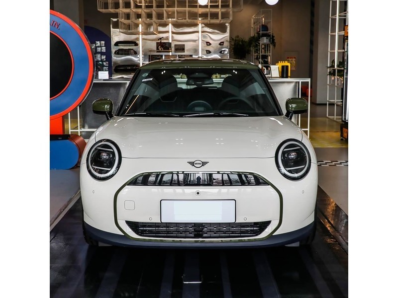 �綯MINI COOPER 2026�� 463km PAUL SMITH ���ʦ��