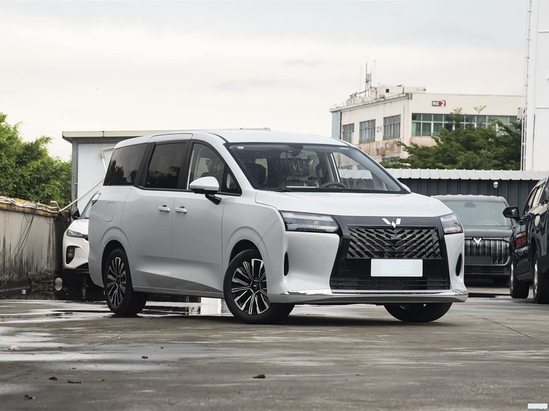 �������� �ǹ�730����Դ 2025�� ���� 500km ������
