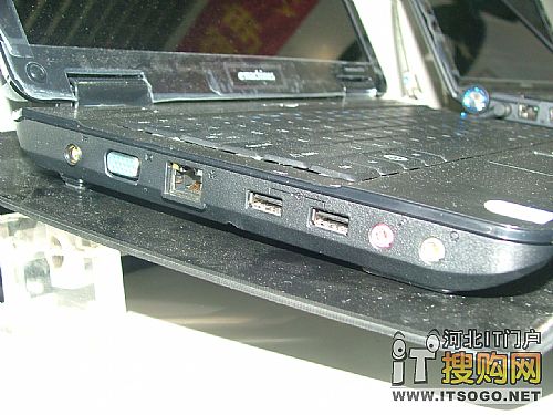 【高清图】 易美逊d725特殊烤漆入门本只要3450元图7