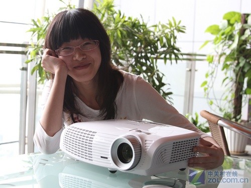 1080p高清投影齐降!奥图码HD20特价