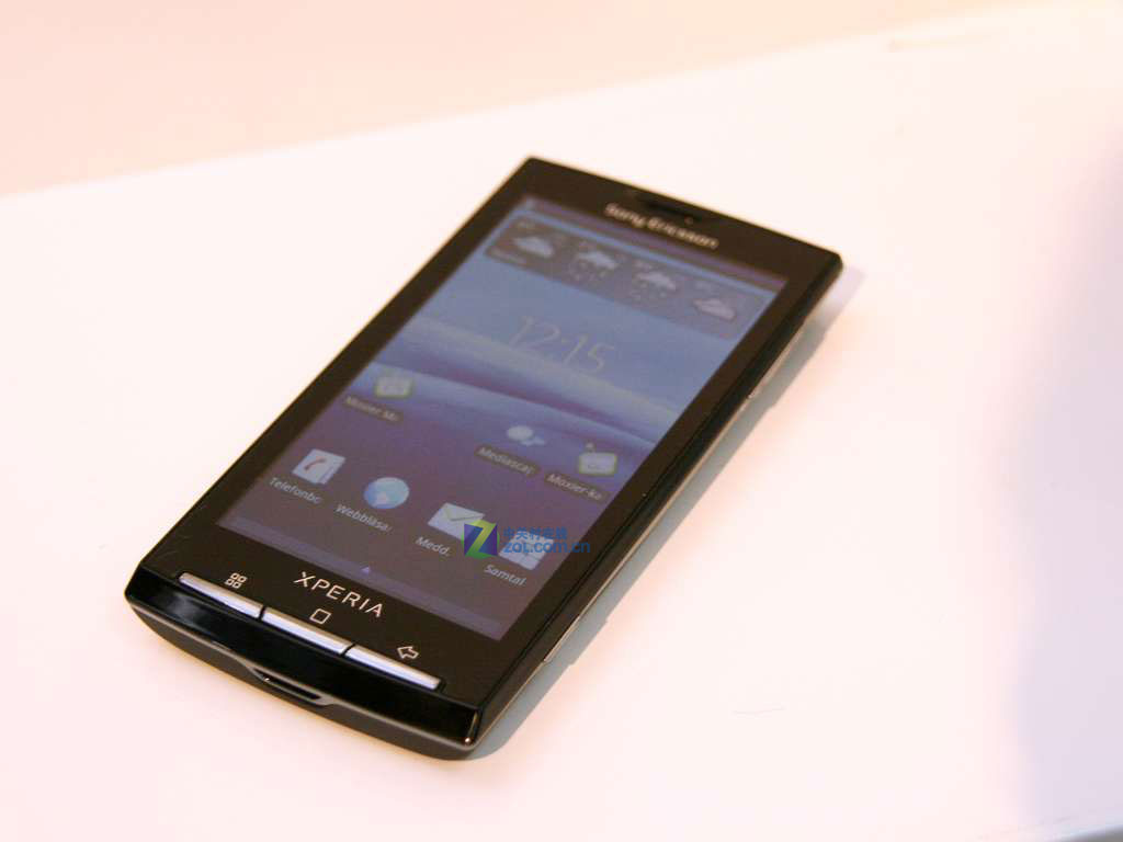 【高清图】 4吋配android2.1 索尼爱立信x10五虎之首图1