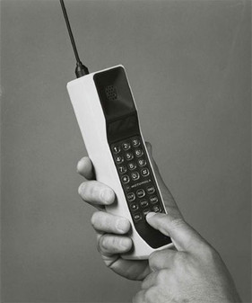 (图)摩托罗拉dynatac 8000x