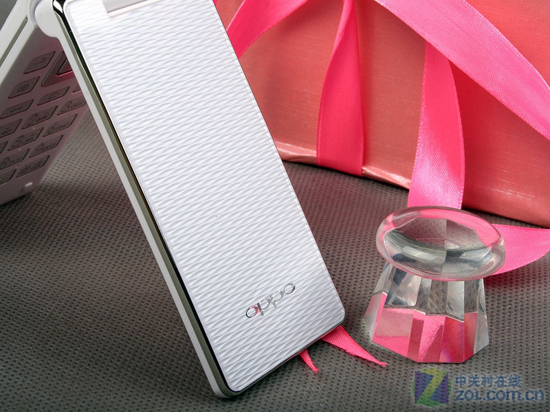 【高清图】"ulike"享自由 oppo首款翻盖机a520图赏图片 图10 -zol