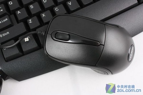 极智网际飞梭键鼠套装细节特写