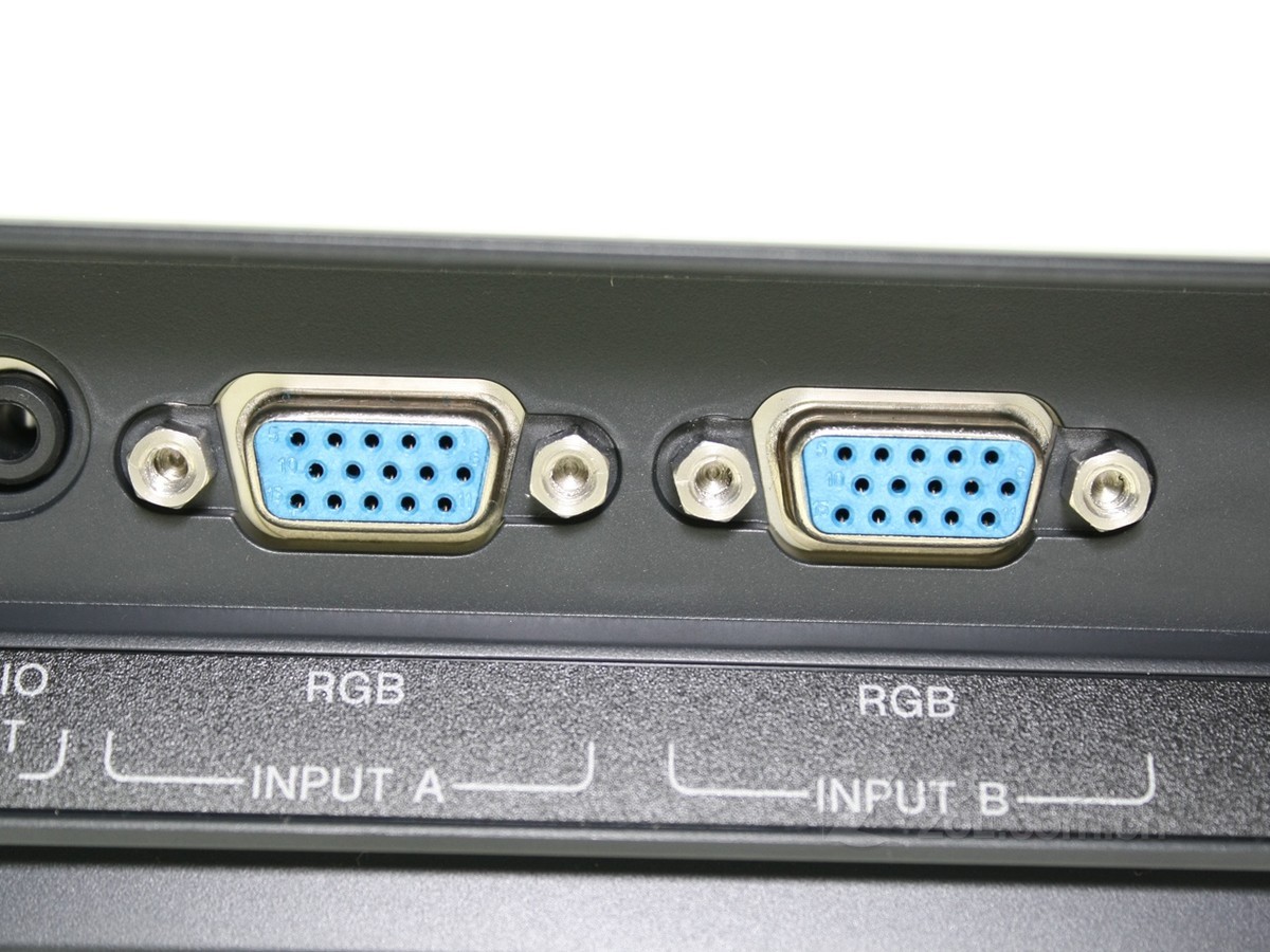 投影机 索尼投影机 索尼ex130 图片 局部细节图 8 / 44隐藏