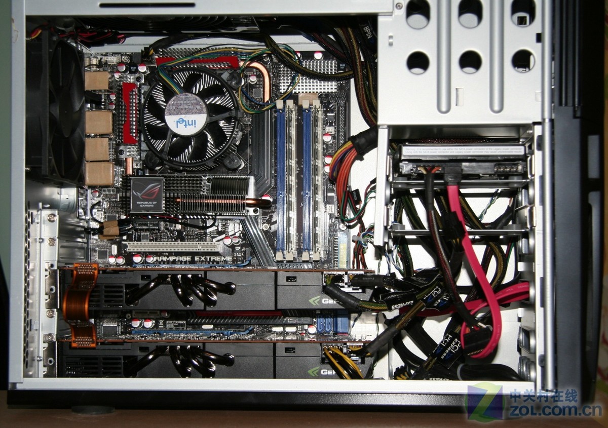 【高清图】 认清高温杀手 22款高端显卡如何配机箱图1