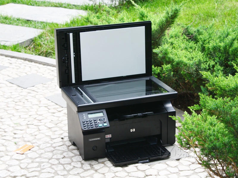 HP M1213nf