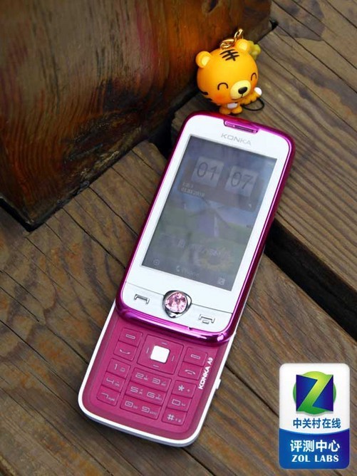 虽然对于大家而言康佳的手机可能并不太熟悉,但是通过下面这篇文章的