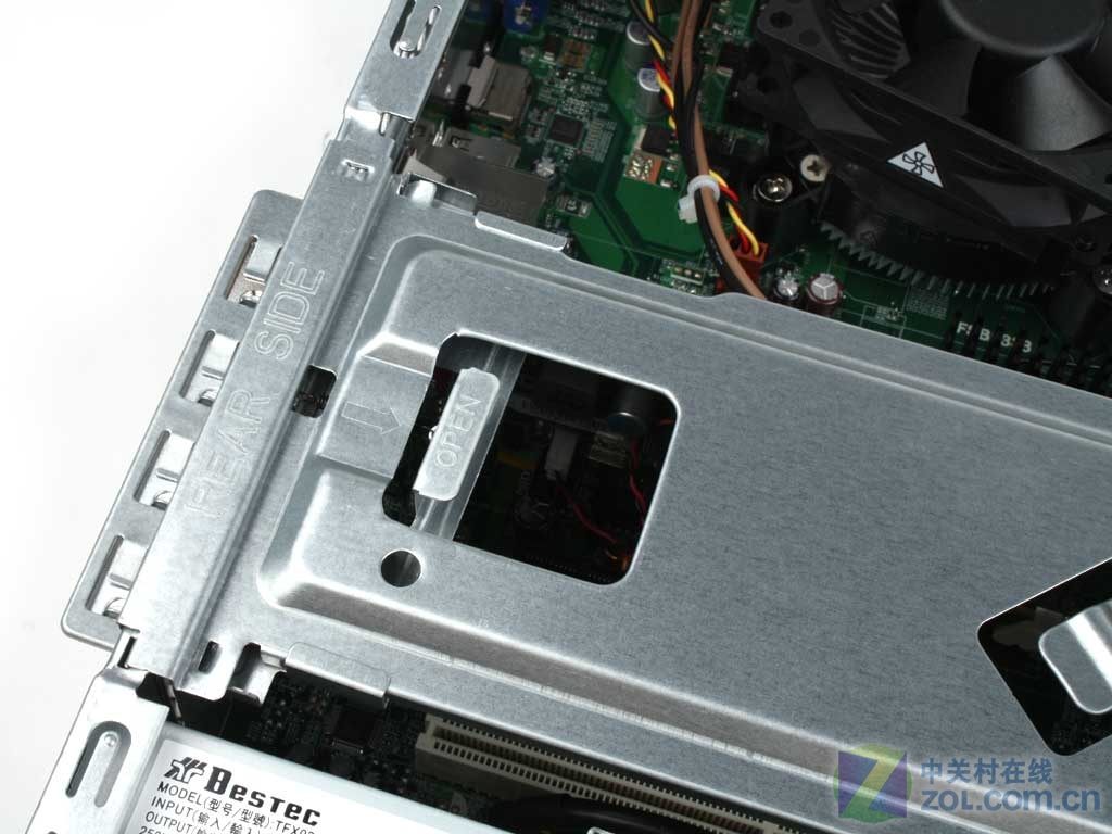 【高清图】 轻薄多彩 戴尔inspiron 560s整机评测图12