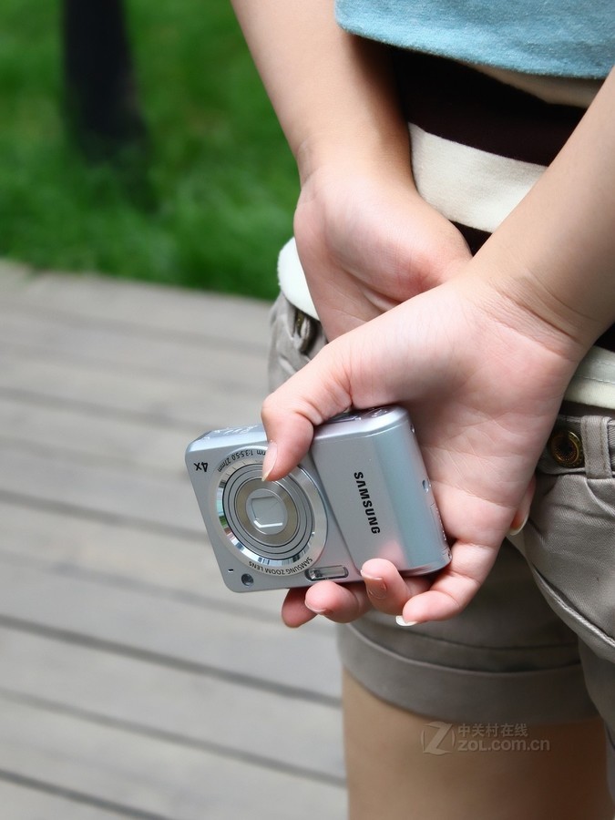 产品相关    三星es25  图片筛选 类型: 场景: 颜色: 其他产品图片