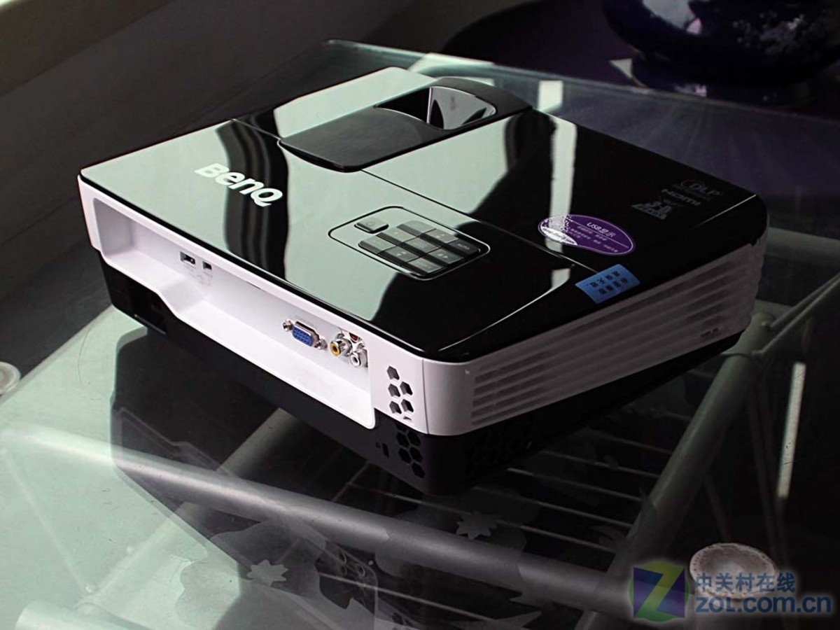 【高清图】 支持3d usb演示 明基mx615投影机上市图5