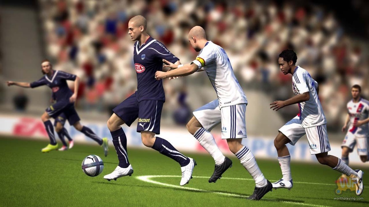 【高清图】 《fifa 11》引入新功能决定玩家的能力 图18