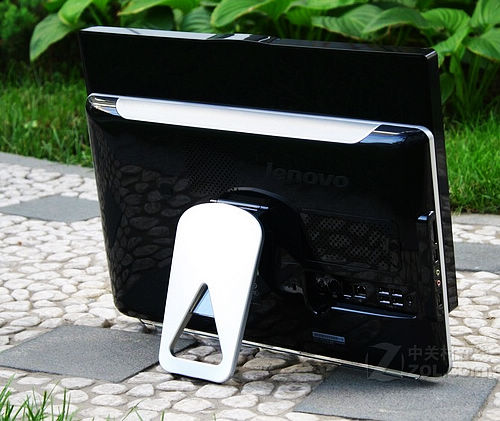 【高清图】 时尚家居 联想b305飚速型主流一体机图3