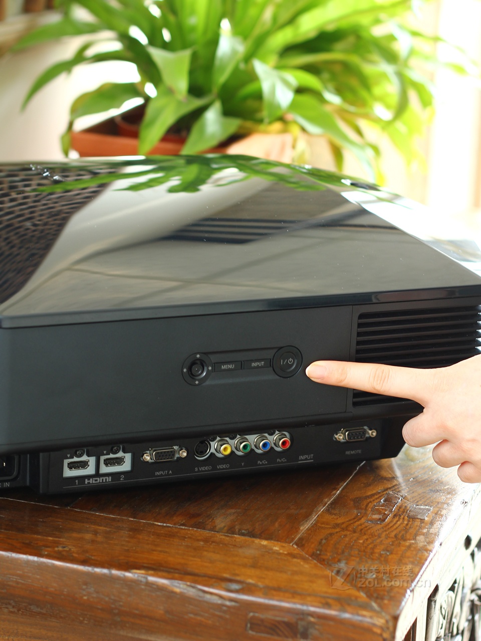 zol首页 投影机 索尼投影机 索尼hw20 图片 > 详细内容