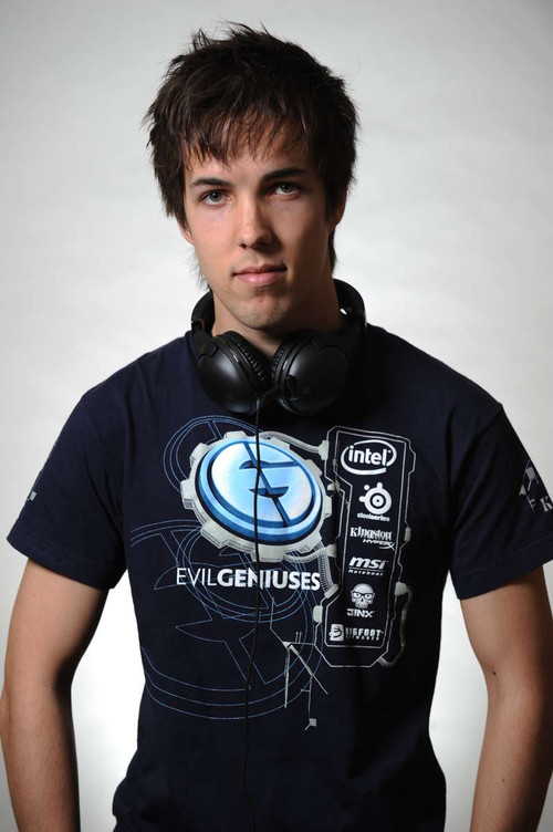 grubby也转向了星际2