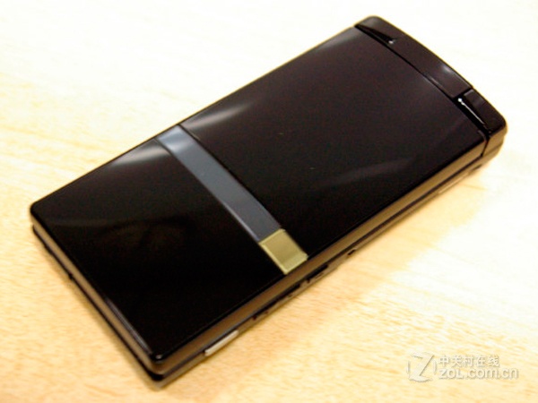 手机 夏普手机 夏普007sh 图片 玫瑰红5 / 12隐藏