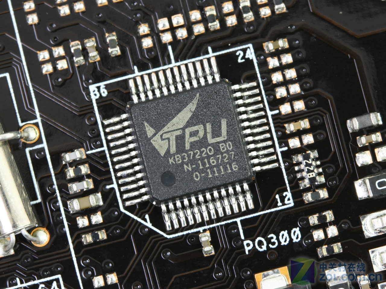 【图】顶级发烧之作 华硕玩家国度990fx图赏 第14页-zol主板