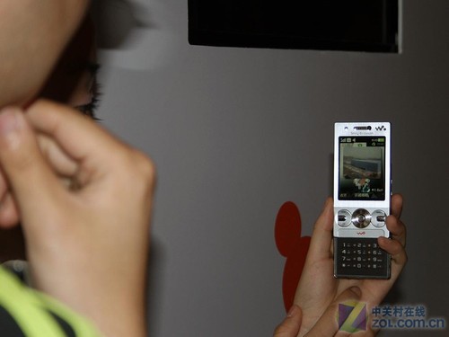 那些过去的故事 哪些手机词汇离我们而去