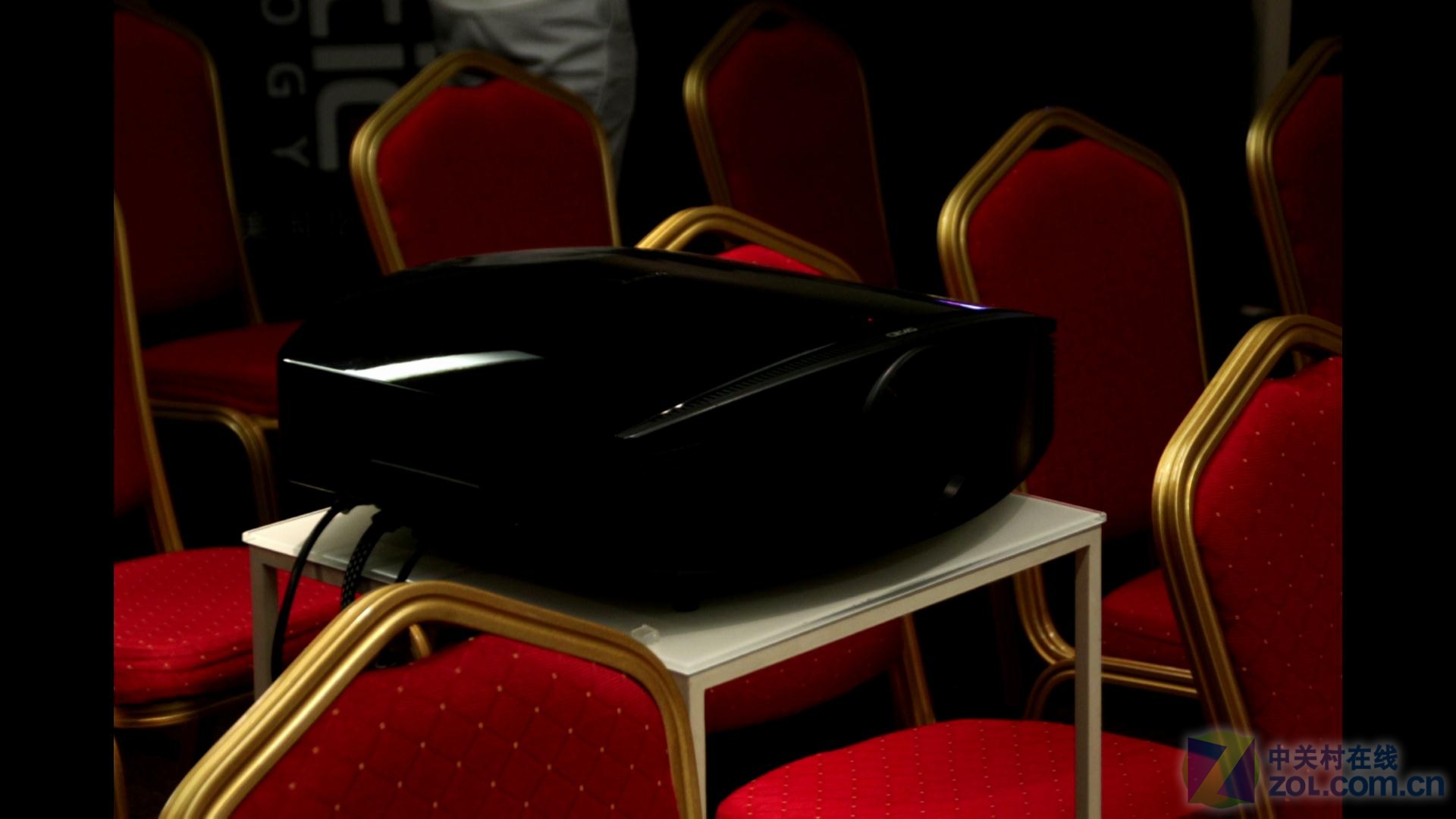 升级新版蓝光导航 美如画v7高清机评测