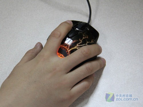 WOW玩家必看 赛睿推出魔兽世界传说鼠标