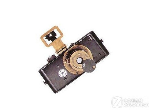 Z摄江湖:光学取景简史,从镜头盖说起