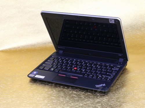 thinkpad e125黑色 外观图