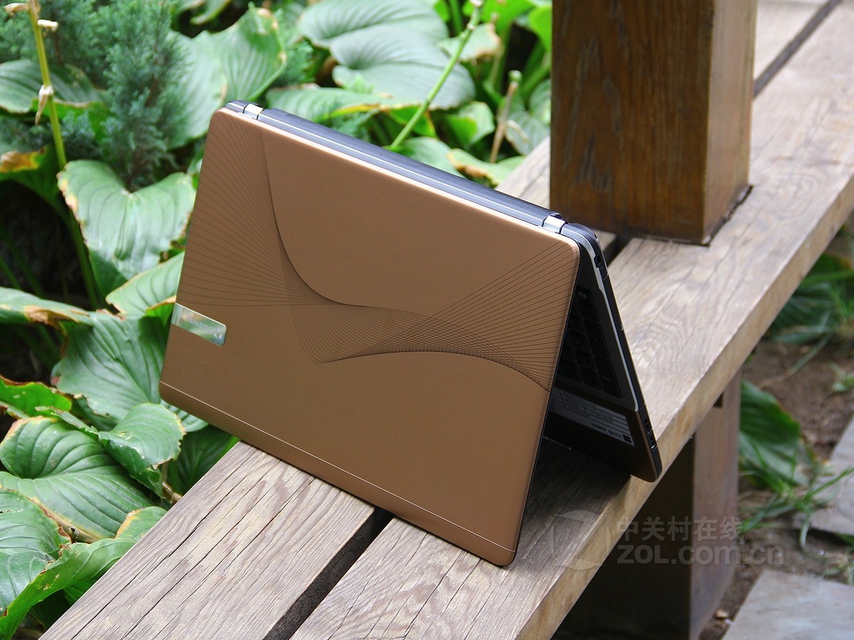 笔记本电脑 gateway笔记本电脑 gateway nv50a13c 图片 金棕色12